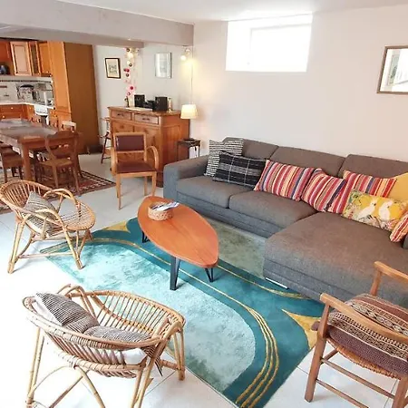 Parisse Maison Chaumoise 8 Personnes *